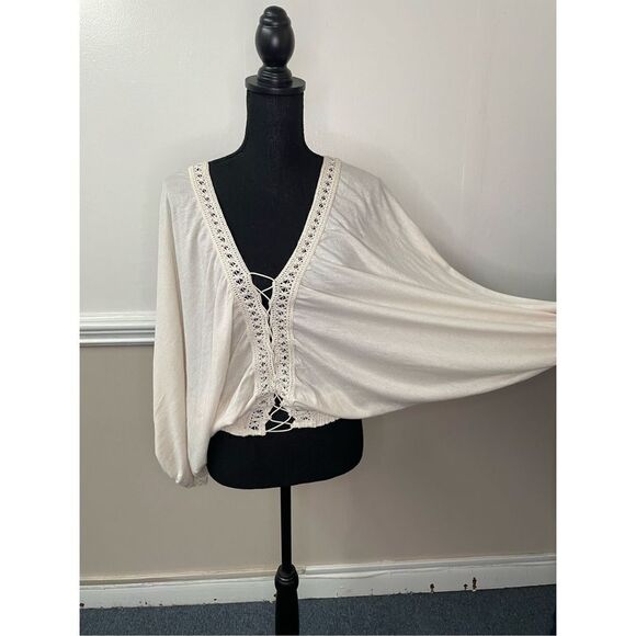 Gimmicks Buckle Oversized Dolman Lace-Up Top Size X-Small - Picture 1 of 6